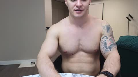 Snapshot of pashka_x chatting on 8, 2, 2025 Pashka online show from 8, 2, 2025