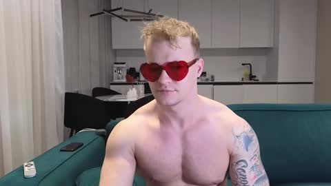 Snapshot of pashka_x chatting on 10, 2, 2025 Pashka online show from 10, 2, 2025