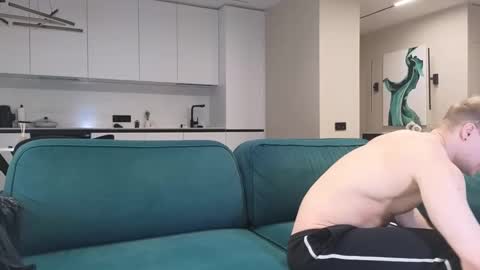 Snapshot of pashka_x chatting on 20, 2, 2025 Pashka online show from 20, 2, 2025