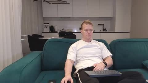 Snapshot of pashka_x chatting on 21, 2, 2025 Pashka online show from 21, 2, 2025