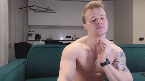 Snapshot of pashka_x chatting on 25, 2, 2025 Pashka online show from 25, 2, 2025