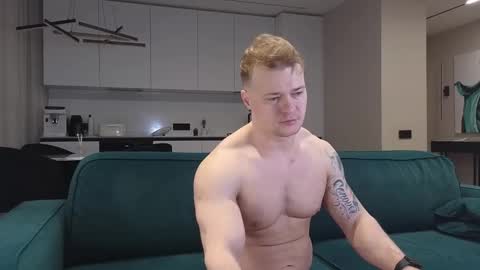 Snapshot of pashka_x chatting on 28, 2, 2025 Pashka online show from 28, 2, 2025