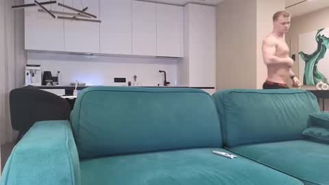 Snapshot of pashka_x chatting on 3, 3, 2025 Pashka online show from 3, 3, 2025