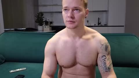 Snapshot of pashka_x chatting on 24, 10, 2025 Pashka online show from 24, 10, 2025