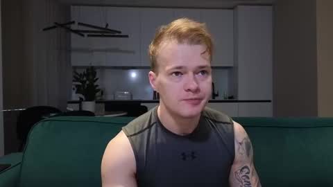 Snapshot of pashka_x chatting on 10, 11, 2025 Pashka online show from 10, 11, 2025