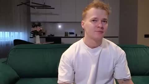 Snapshot of pashka_x chatting on 24, 11, 2025 Pashka online show from 24, 11, 2025