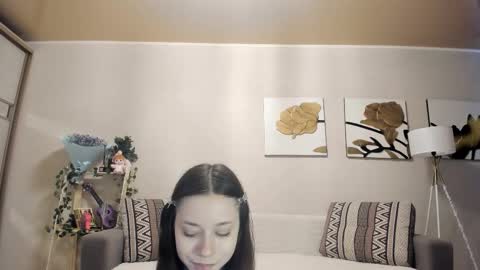 Bella online show from 15, 9, 2025