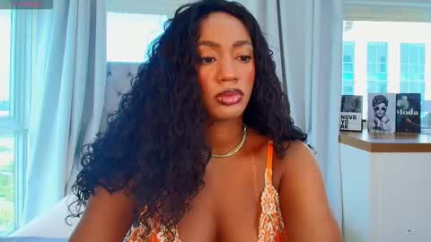 Patricia Rossi online show from 4, 3, 2026