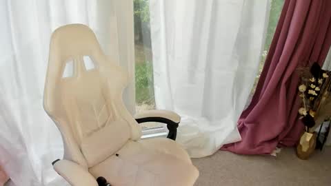 Snapshot of patriciakeys chatting on 27, 10, 2025 Patricia online show from 27, 10, 2025