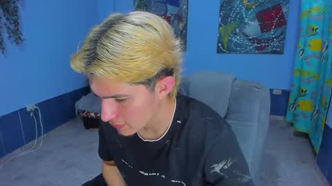 .... online show from 22, 9, 2025