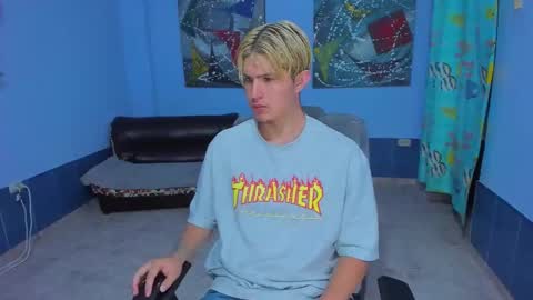 .... online show from 24, 10, 2025