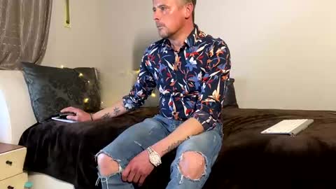 patrizius83 online show from 2, 2, 2025