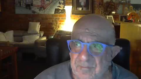 Snapshot of patvac chatting on 9, 6, 2026 patvac online show from 9, 6, 2026