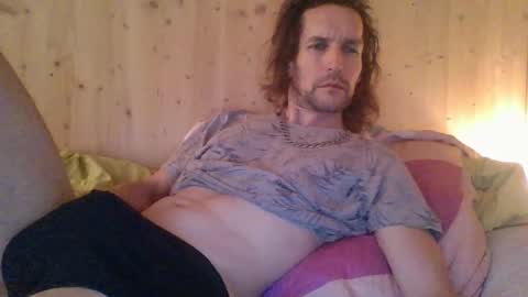 Snapshot of paueriwan chatting on 8, 2, 2025 paueriwan online show from 8, 2, 2025