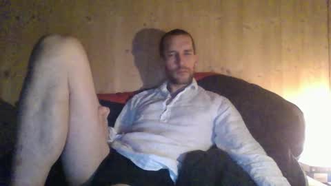 Snapshot of paueriwan chatting on 5, 3, 2025 paueriwan online show from 5, 3, 2025