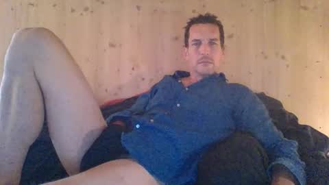 Snapshot of paueriwan chatting on 10, 11, 2025 paueriwan online show from 10, 11, 2025