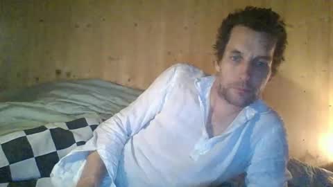 Snapshot of paueriwan chatting on 16, 12, 2025 paueriwan online show from 16, 12, 2025