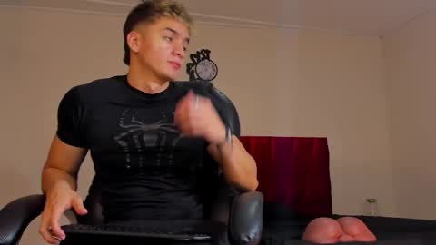 Paull George online show from 26, 9, 2025