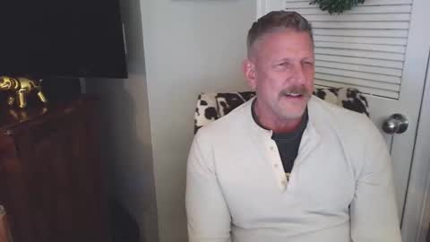 Snapshot of paul_longcut chatting on 13, 2, 2026 Paul Roland online show from 13, 2, 2026