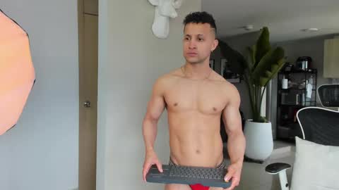 Paul online show from 4, 10, 2025