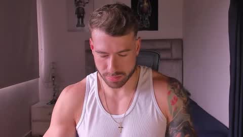 PAUL ROGER online show from 23, 11, 2025