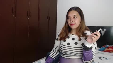 Snapshot of paula_anderson chatting on 5, 10, 2025 PAULA online show from 5, 10, 2025