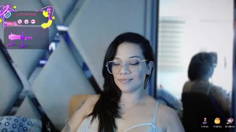 Paula online show from 27, 10, 2025