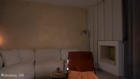 Snapshot of paulacora100 chatting on 8, 9, 2025 Paula online show from 8, 9, 2025