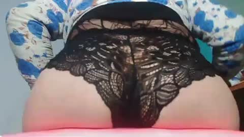 PAULA VALENTINA online show from 6, 12, 2024