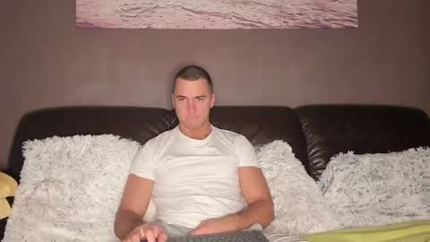 paulblack021 online show from 1, 11, 2025