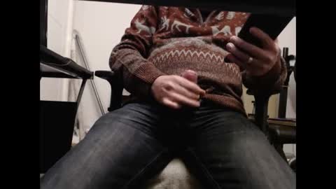 Snapshot of paulie120464 chatting on 9, 12, 2024 paulie120464 online show from 9, 12, 2024