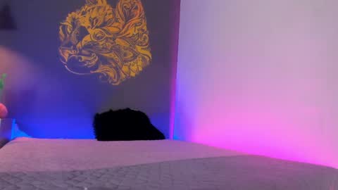 Paulina online show from 3, 2, 2025