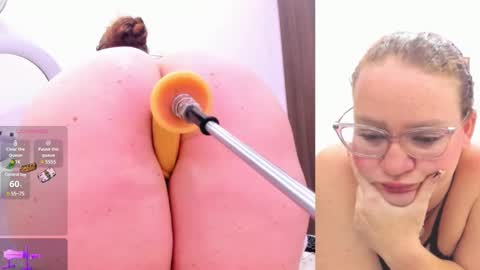 Paulina Davis  online show from 4, 2, 2025