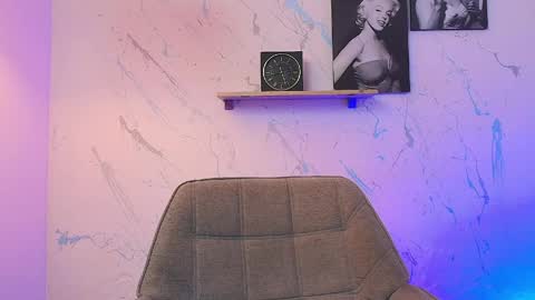 PAULINA  online show from 27, 5, 2026