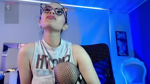 Snapshot of paulinabarnett_ chatting on 28, 2, 2025 Paulina online show from 28, 2, 2025