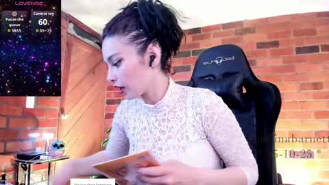 Paulina online show from 17, 10, 2025