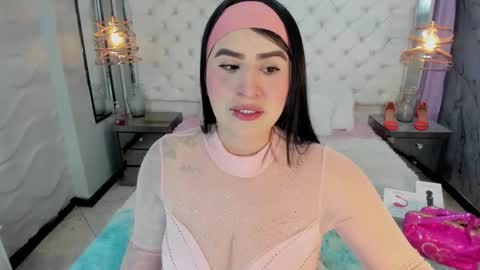 Snapshot of paulinabelen21 chatting on 18, 9, 2025 paulinabelen21 online show from 18, 9, 2025