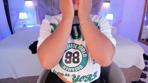 Snapshot of paulinaduarte_ chatting on 1, 11, 2025 Paulina online show from 1, 11, 2025