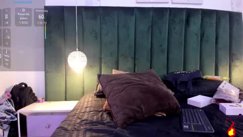 Snapshot of paulinagame chatting on 8, 11, 2025 Paulina online show from 8, 11, 2025