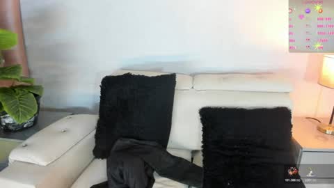 PaulinaSaennz online show from 6, 7, 2026