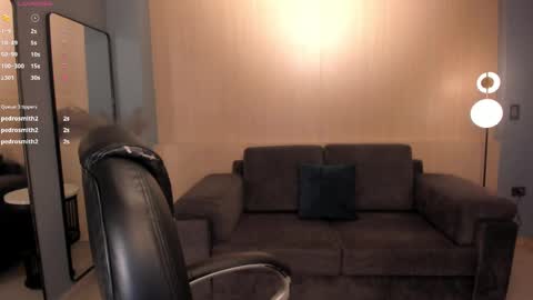 Paulina Santos  online show from 12, 3, 2025