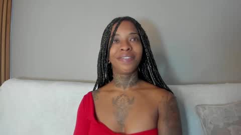 Pauline online show from 25, 9, 2025