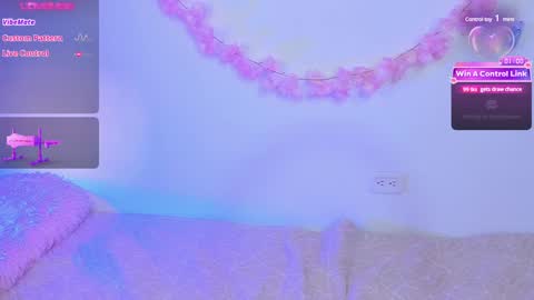 Pauline online show from 7, 2, 2025