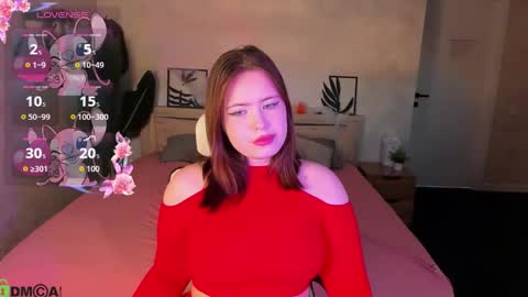 Snapshot of pauline_moore chatting on 24, 10, 2025 Erica online show from 24, 10, 2025