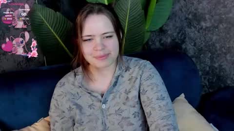 Snapshot of pauline_moore chatting on 15, 11, 2025 Erica online show from 15, 11, 2025