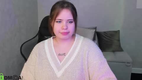 Snapshot of pauline_moore chatting on 3, 12, 2025 Erica online show from 3, 12, 2025