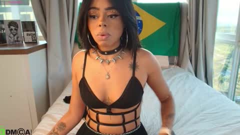 paulinne_clark online show from 6, 3, 2026