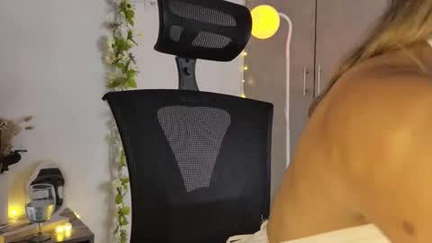 paulirose online show from 22, 2, 2026