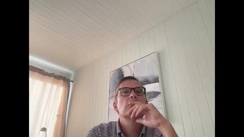 Snapshot of paulwill2377 chatting on 8, 10, 2025 paulwill2377 online show from 8, 10, 2025