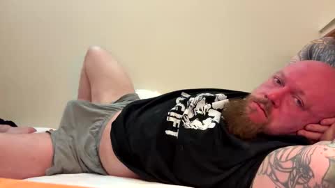 paulyb445 online show from 16, 12, 2025